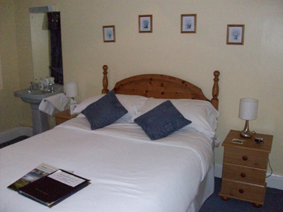 double room with private 
bathroom